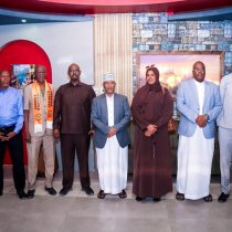 " Ictiraafka maanta dalkeenu helay shacabku muddo badan ayay sugayeen , " ." Gudoomiyaha Xirsi DAAWO