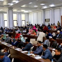 Xildhibaano Muqdisho ka taageeray wax ka bedelka Dastuurka Somalia doodiisu todobaadkan bilaabatay DAAWO