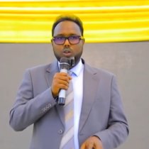 Wasiir Cabdale Muxu Kala Kulmay Degaanka Habaas Oo Ay Jabhadihi Cise Iyo Samaron Ku Dagaalameen