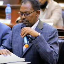 "Dadkeeni waa qayb la qabsaday, waad ogtihiin in Garaad Jaaamac iyo Suldaan Siciid ay..." X. Guruuje DAAWO