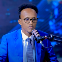 "Kulmiye Waa Xisbi Gaamuray,khilaafadkuna Waa Sunaha Xisbiyadda,macaan Jeceshu "Xildhibaan Qodax DAAWO